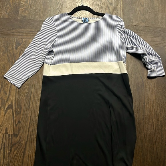 J Jill Classic small dress. - Picture 1 of 4